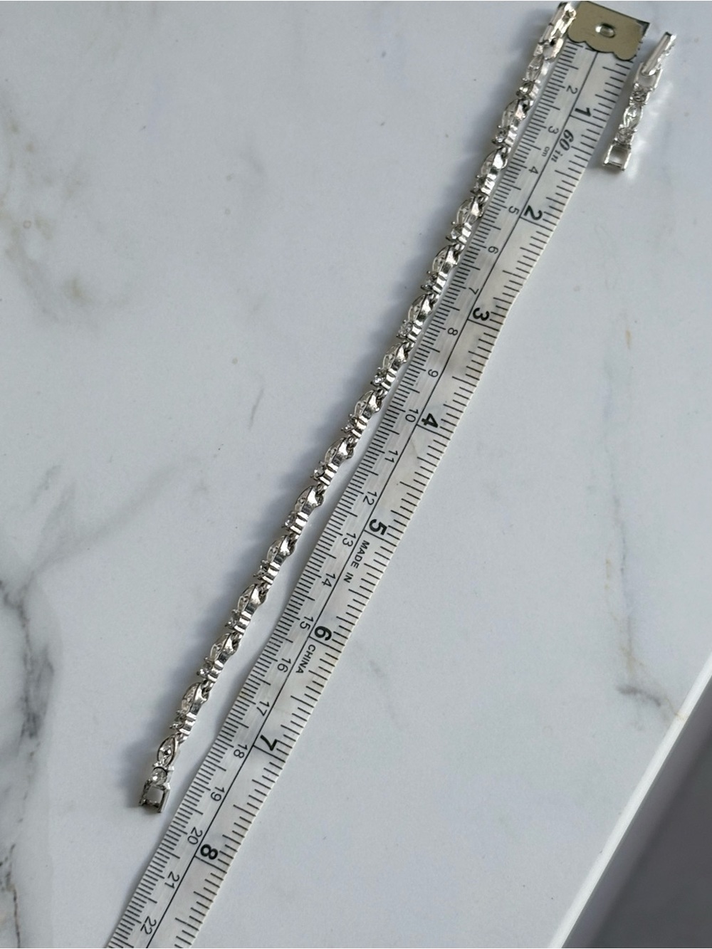 Vintage Avon CZ Tennis Bracelet Marquise Links Rhinestone Accents 7.5” - 8.5” - Picture 9 of 9